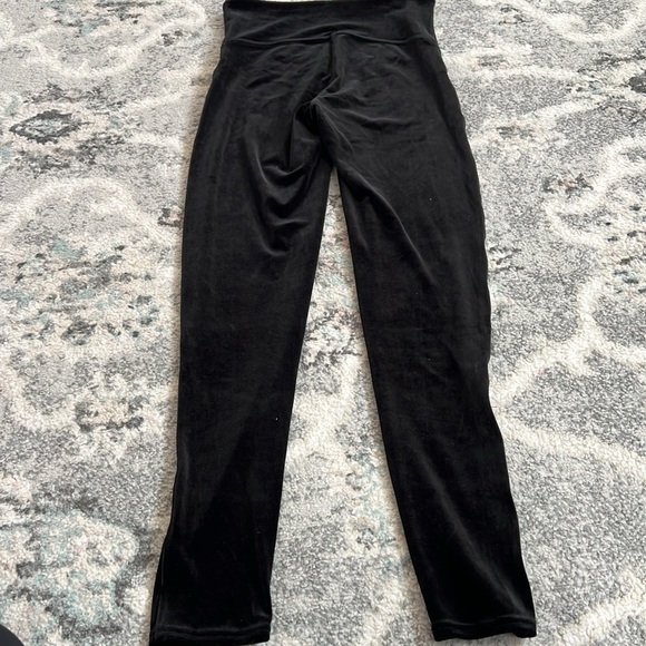 Spanx Velour Leggings - Picture 8 of 9